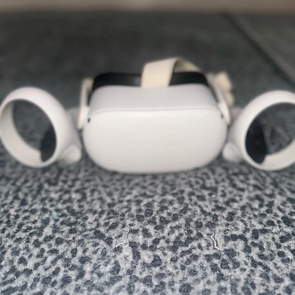 Standalone VR Headset - White